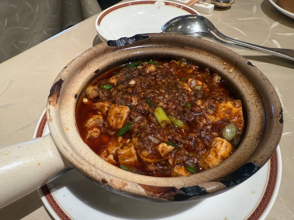 Tsukushiro mapo tofu authentic Sichuan cuisine clay pot