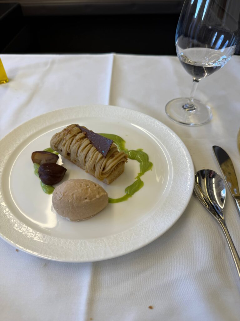 ANAファーストクラス機内食 デザート アイスクリームとマロン 複数選択可能