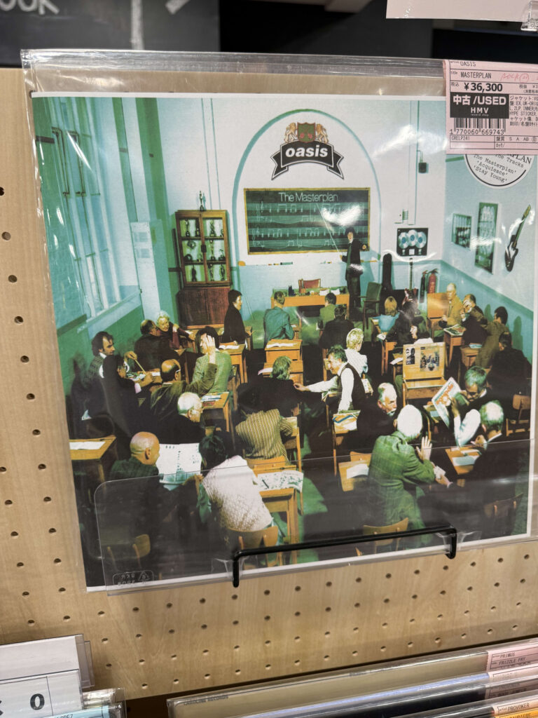 オアシスのB面集アルバム「ザ・マスタープラン」の中古レコード。