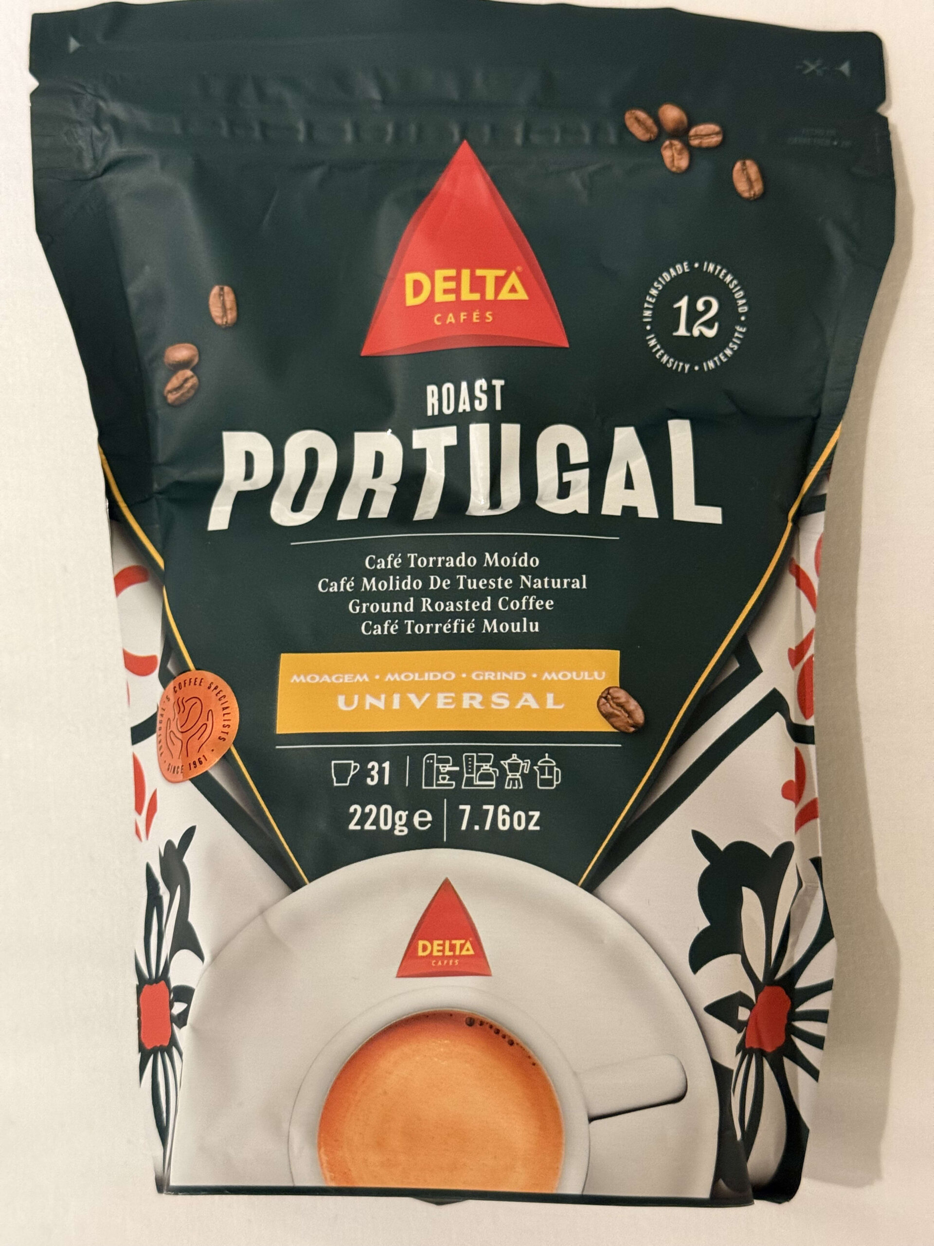 デルタカフェの「ロースト・ポルトガル」コーヒー粉（220g）のパッケージ正面写真
