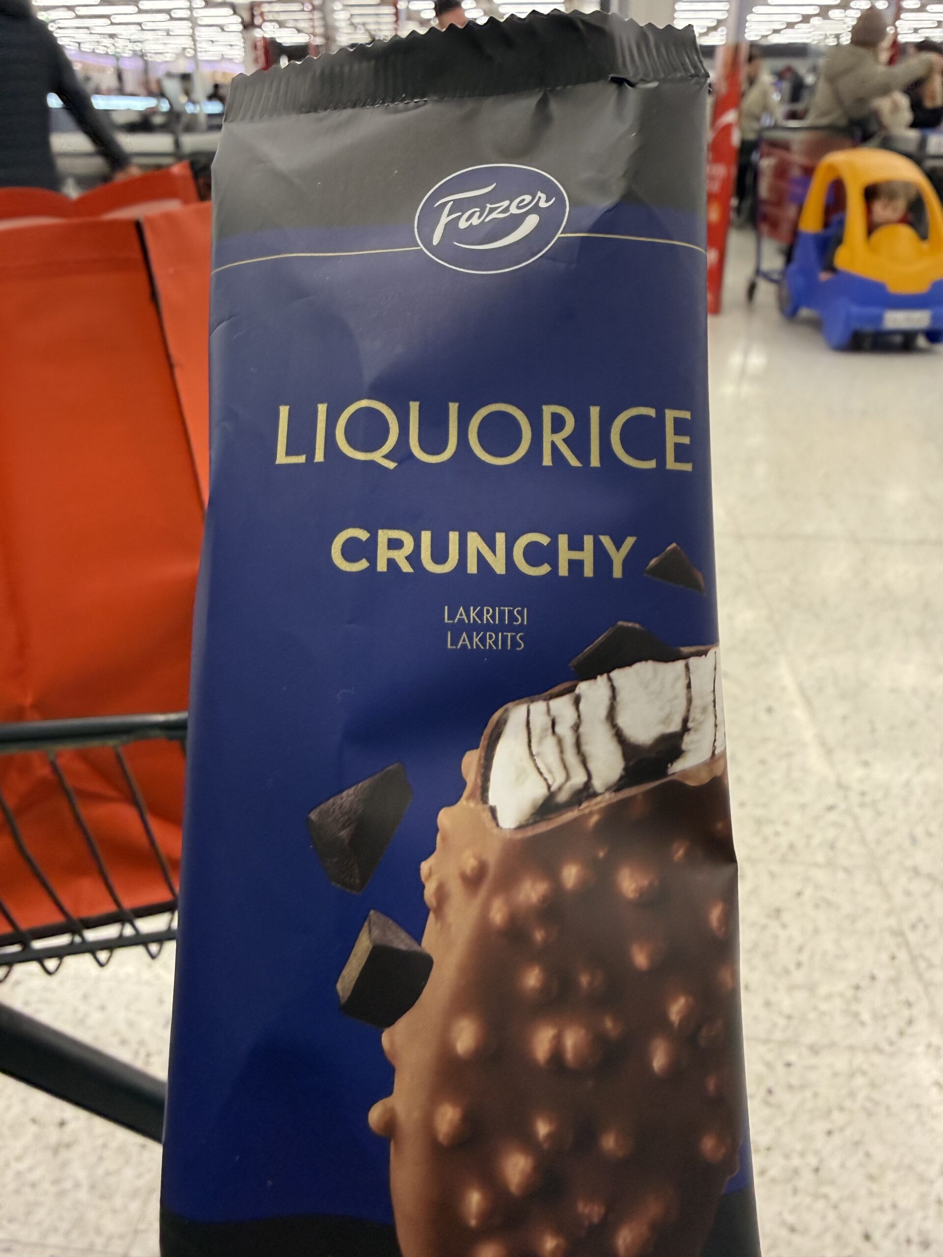 Fazer LIQUORICE CRUNCHY ice cream