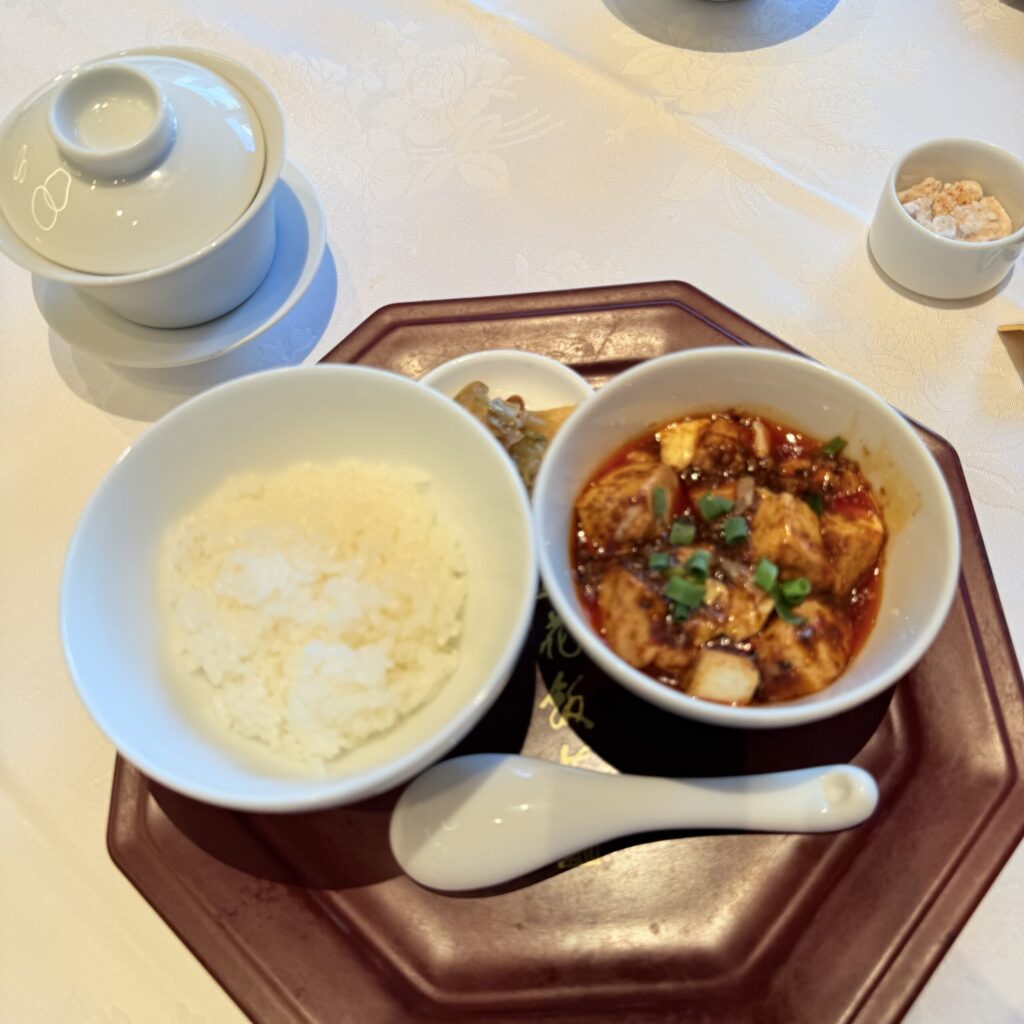 四川豆花飯荘 麻婆豆腐膳